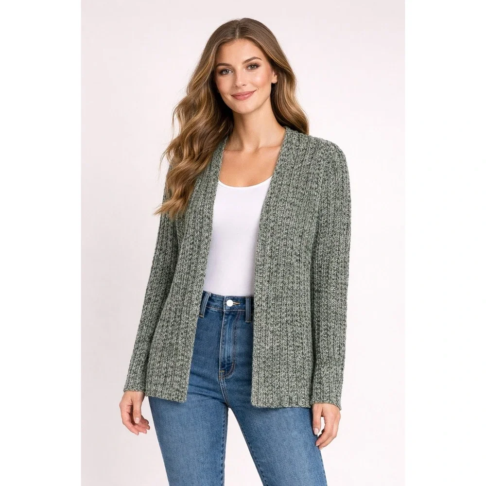 ⭐️ Wild Fable  Modern Minimalist‎ Green Knit Cardigan size M